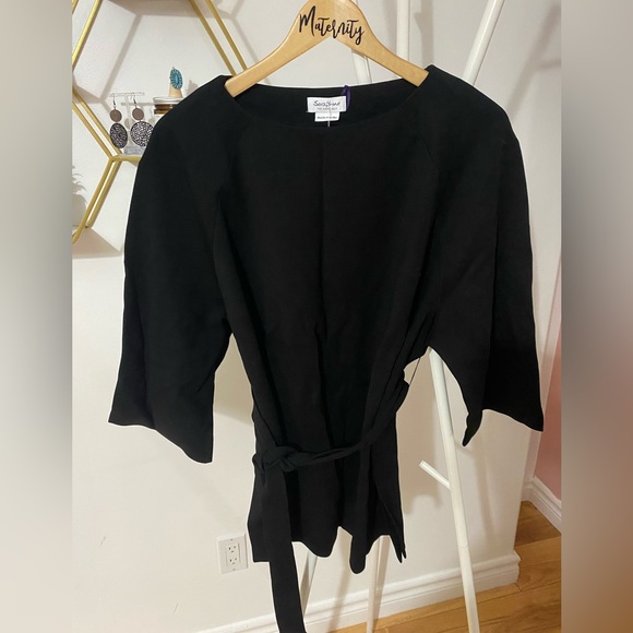 Emmerson Black Ponte Maternity Top - Picture 3 of 3